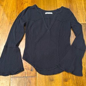 FREE SHIP! We The Free Women’s Bell Sleeve Thermal